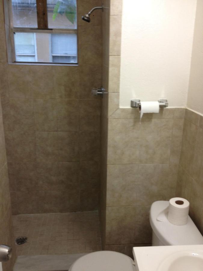 1 Bedroom Apt Near Coconut Grove Miami Buitenkant foto