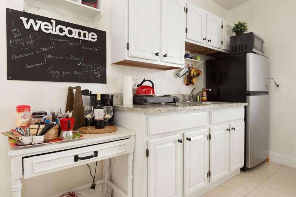 1 Bedroom Apt Near Coconut Grove Miami Buitenkant foto