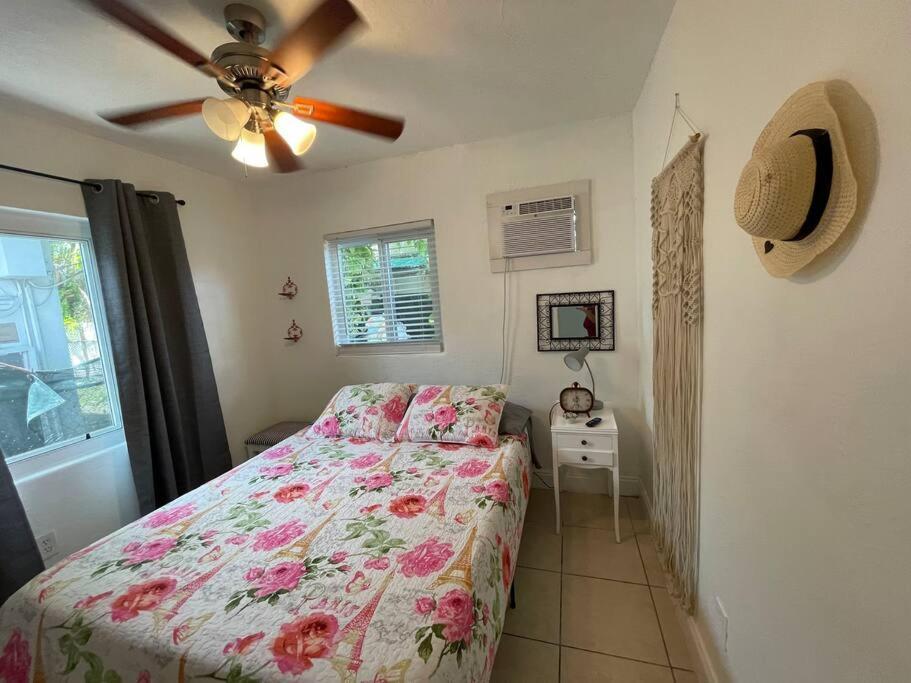 1 Bedroom Apt Near Coconut Grove Miami Buitenkant foto